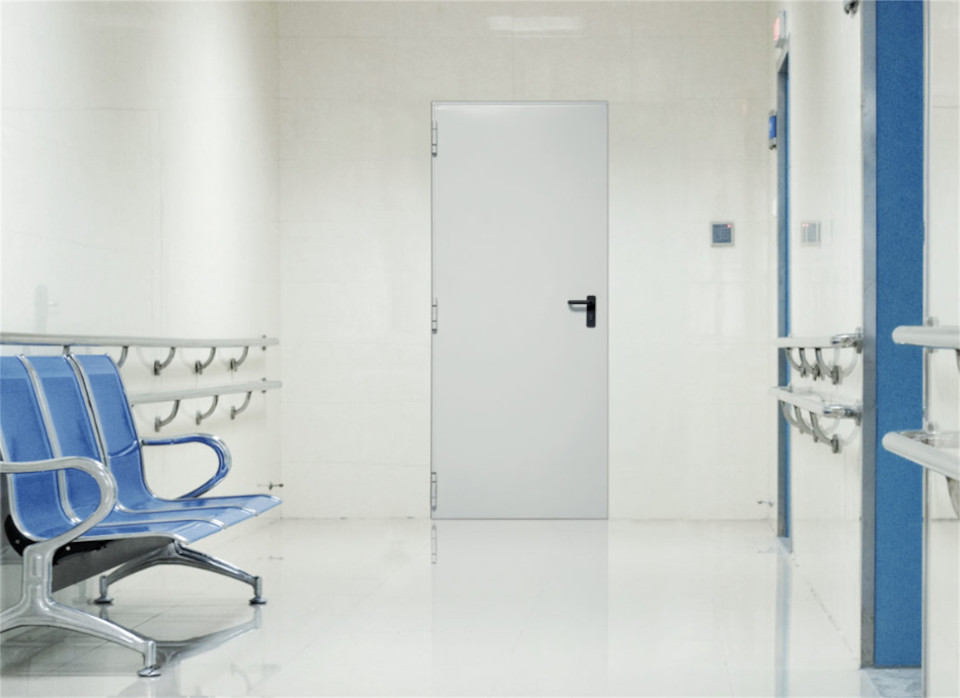 A tűzgátló ajtók szerepe az építészetben A tűzgátló ajtók szerepe az építészetben